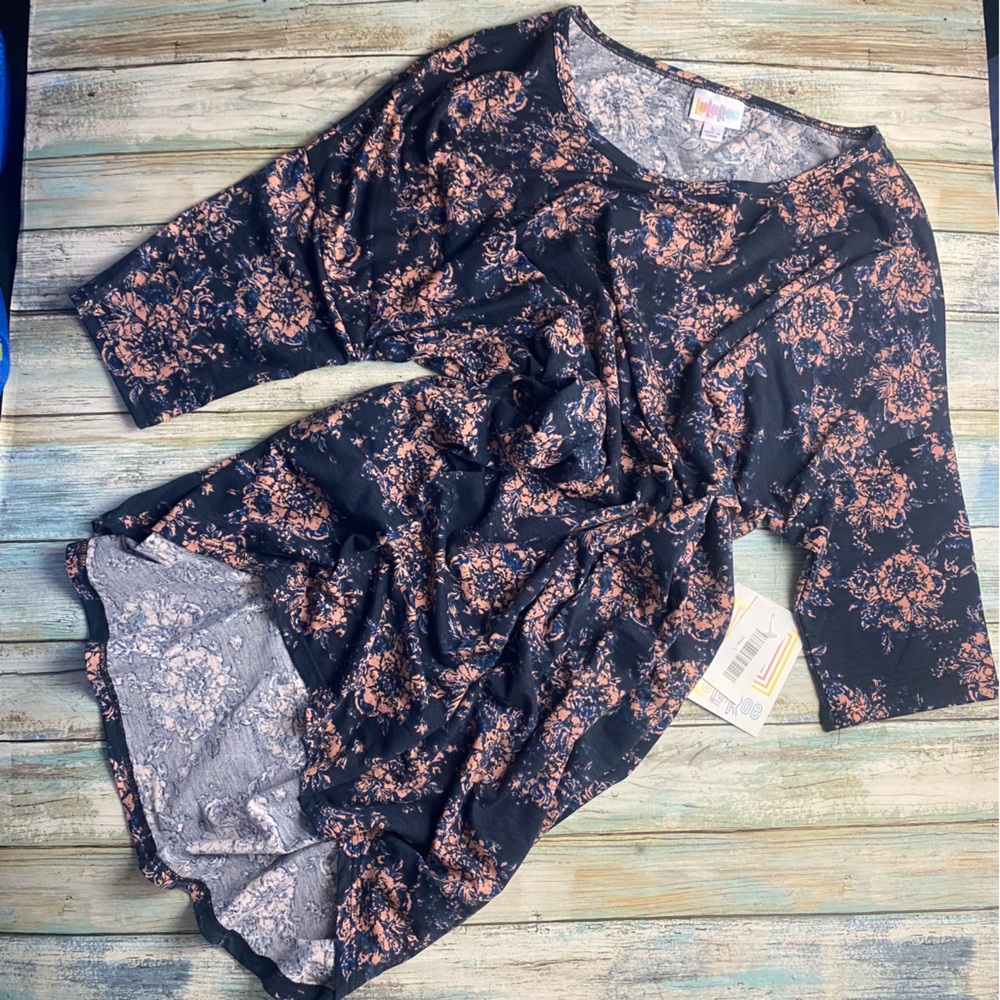 LuLaRoe Irma tunic, size large NWT
